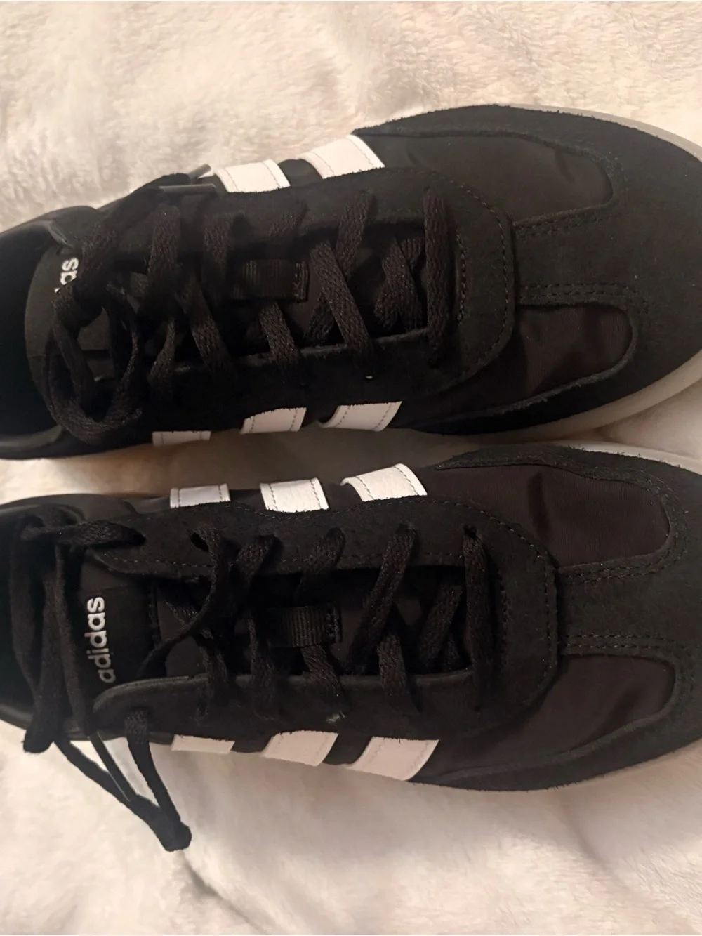 Adidas Black & White Barreda w/Icy Gum Bottom 6.5Youth / 7.5Women - NWOT